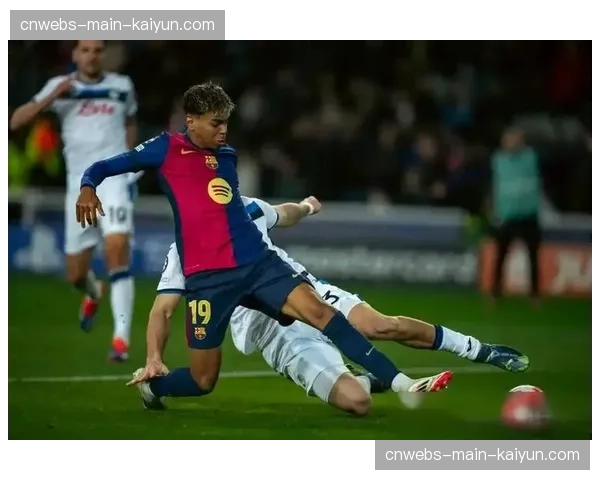 独家专访：巴萨小将亚马尔谈哈维对其在攻防转换中决策速度的严苛要求